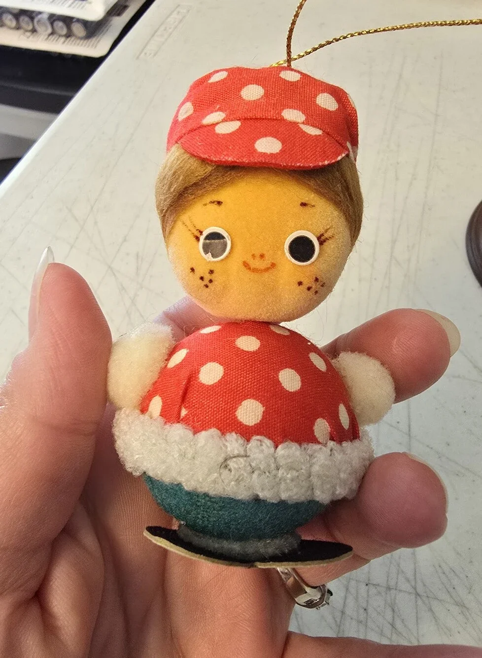 Vtg CHRISTMAS ORNAMENT 1960s INARCO LITTLE Girl Red Polka Dots Hat JAPAN *READ*